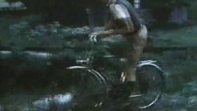 Vintage Lads: Old Fashioned Gay Sex in the Shower