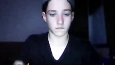 Young Gay Rapper Cums on His Bed in Solo Performance