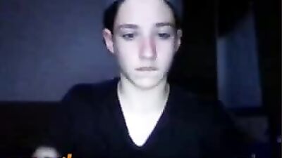 Young Gay Rapper Cums on His Bed in Solo Performance