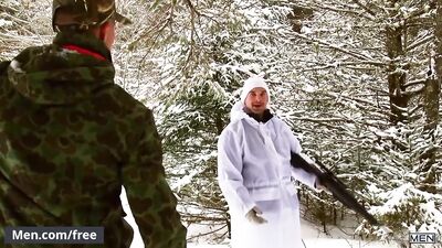 Dustin Holloway and Skyy Knox - The Huntsman Part 1 - Drill My Hole: Men.coms Gay Amateur Oral Expert Handjob and Blowjob Action!