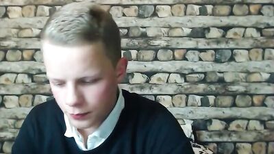 Freys Cum Dripping Solo Amateur Cams: Hardcore Gay Porn Action!