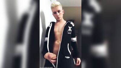 Big Dicks & Gay Boys - Exhibitionism at Its Best!