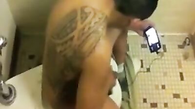 Gay Porn - Straight Boys in Bathroom Fun!