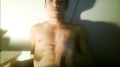 Young webcam twink jerks