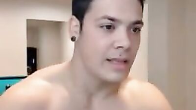 Balls for You to Rack: Gay Porn Cum Shot Amateurs with Big Cocks