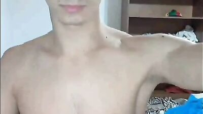 Blue Eye Twink Cumshots and Handjobs - Amateur Gay Porn at Its Best!