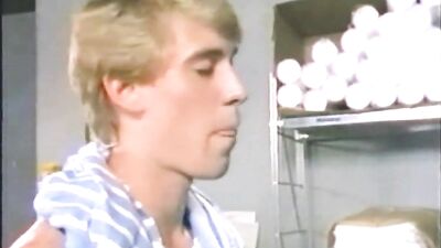 Raw Thrusting in Vintage Kitchen: An Old-Fashioned Gangbang!