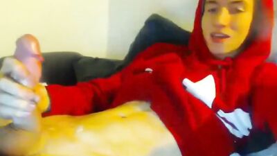 Red Hoody - Hardcore Fucking With Two Muscular Men In The Bedroom!