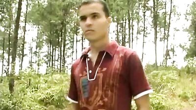 Latino Bareback Oral Cumshots: Homemade Fun with Hotties!