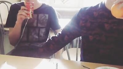 Gay Porn - Se Branle En Deux: Double-Ended Pleasure (190 characters)