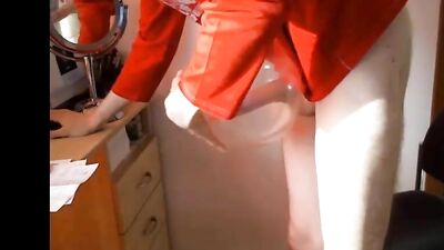 Blow Me Bubbles: Balloon Bonk - Gay Porn for Men Who Love Big Balls and Rough Sex