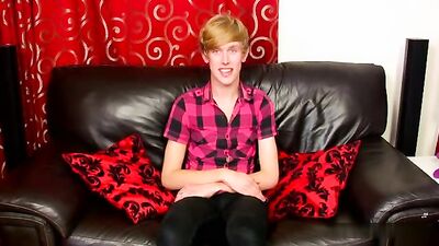 Black Softcore Wank: Boys Sensual Handjob on Luxurious Couch!