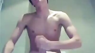 Young & Wild: Big Cocks & Cum Shots - 18yo Gay Porn