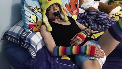 Boy in Pull-Ups: Amateur Fetish Fun Solo!