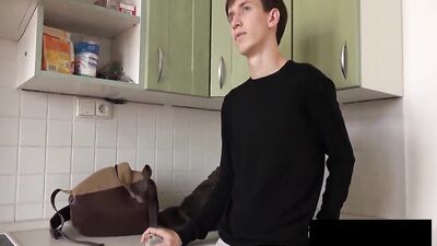 Young Cash Whore: Amateur Bareback Teen Boy Action!