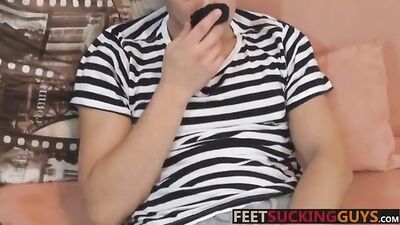 Gay Foot Fetish Twink Porn: The Ultimate Guy Experience!