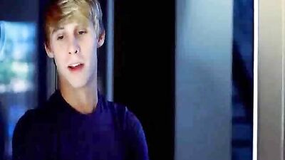 Gay Pizza Delivery Boys: Hardcore Orgasms Delivered Straight To Your Doorstep!