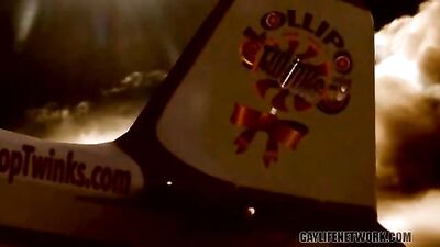 Gay Twinks Dancing on Porn Set - Gay Tube Videos