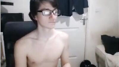 Luke5461cums Hardcore Gay Porn Adventure: Exploring Passionate Men in the Bedroom