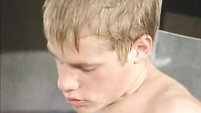 Gay Sauna Hookups: Friends Go Wild in the Steam Room!