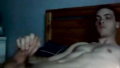 Amateur Big Cocks Cum Shots - Wank before bed!
