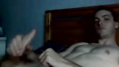 Amateur Big Cocks Cum Shots - Wank before bed!