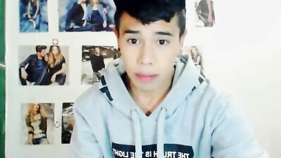 Experience Smooth Play with Hot Colombian Boy in Latino Cum Shots and Handjob!