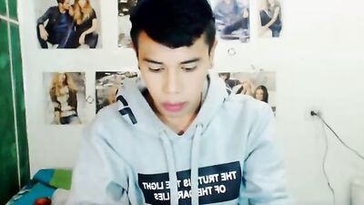 Experience Smooth Play with Hot Colombian Boy in Latino Cum Shots and Handjob!