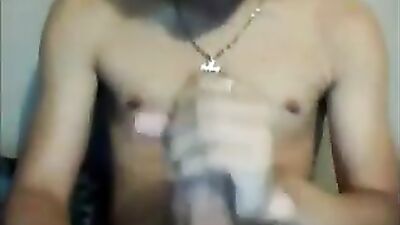 Jonathans Gay Porn Adventure: Handjob & Cum Shots!