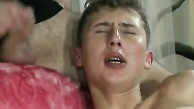 Biman Group Sex 001 - Rough and Raw Menage à Trois in the Shower!