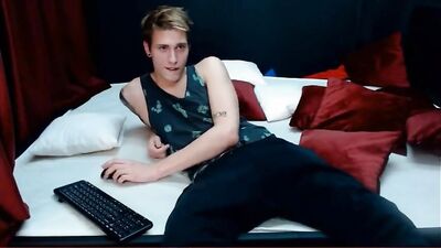 Handsome Boy Cumming on Cam2 - Big Dick Sucking and Anal Sex Fun with a Hot Guy!