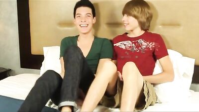 Sweet Boys Only - 2 Cute Twinks Share A Steamy Hookup