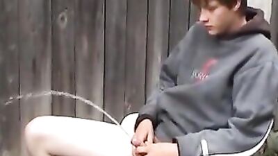 Hot Piss Compilation: Amateur Fetish in Action!