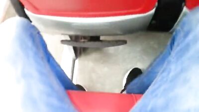 Raw Amateur Cumshots & Handjobs: Sexy Studs in Action - Cam 10231