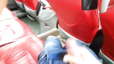 Raw Amateur Cumshots & Handjobs: Sexy Studs in Action - Cam 10231