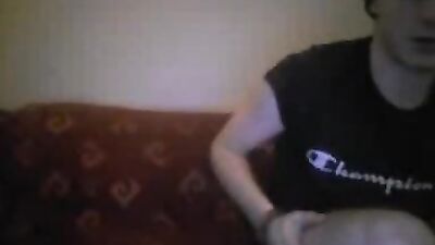 Gay Amigos on Cam: Latin Boys Get Handsome in the City