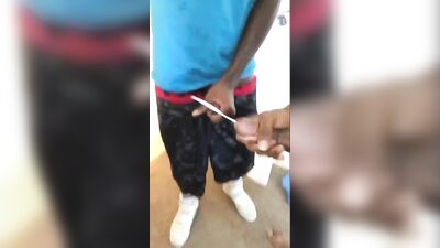 Jerking Off Circuit - Black Twinks in Action: Amateur Gay Porn with Cumshots!