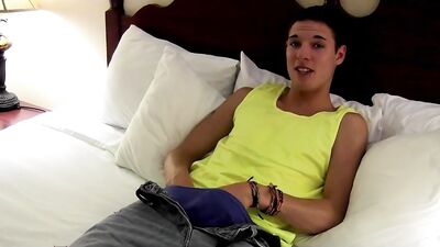 Cumming in Moms Face - A Gay Porn Video with Barebacking and Oral Sex!