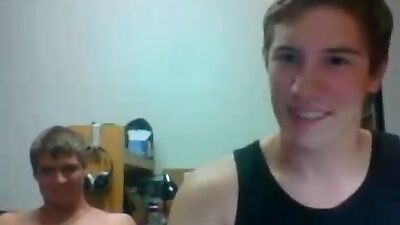 2 Shy Guys - Web-Cam Gay Porn Video - Focus on the hot action with sexy men!