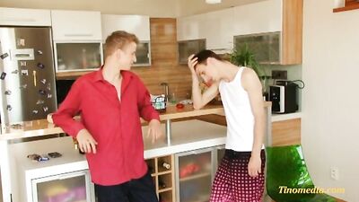 Cooking with Big Cocks: Action Bareback