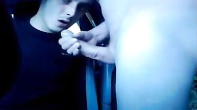 Sucking Big Cocks: A Thrilling Ride with Amateur Cum Shots!