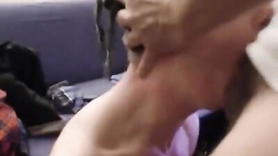 HornyBlindfoldedBlowJobs!