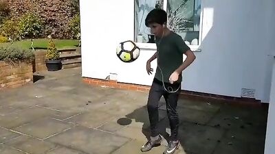 Horny Jocks Fucking in the Locker Room - Gay Porn