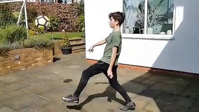 Horny Jocks Fucking in the Locker Room - Gay Porn