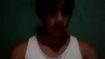 Brazillian delights: Amateur Cum Shots Handjob - Gay Porn Video!