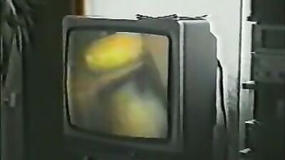 Amateur Vintage Action: Steamy Gay Porn Adventure!