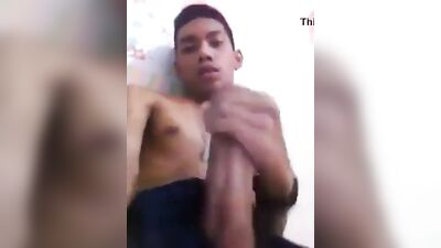 Amateur Cum Shots Solo: Self-Pleasure in the Spotlight!