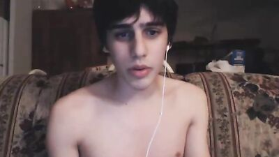 Bigi: Gay Muscle Men in Sweatpants Playing with Their Big Cocks and Asses