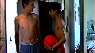 Old-School Dutch 3Some: Hardcore Gay Porn Action!