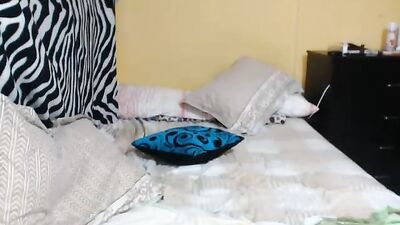 Cam Cummers - Action Amateur Anal Adventure